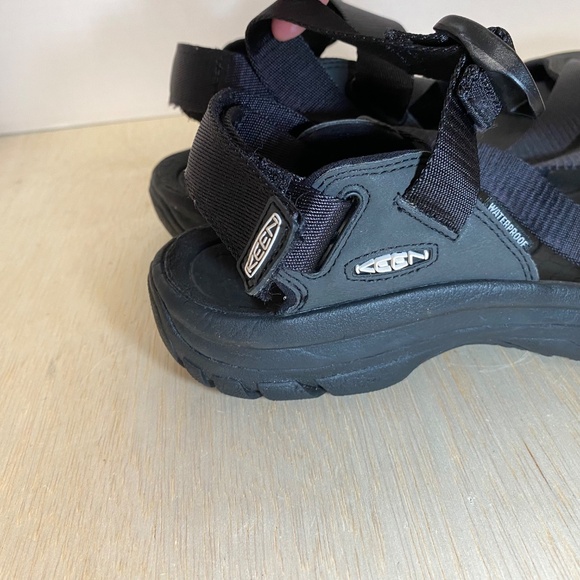 Keen zerraport II 2 Sandals - Picture 2 of 11